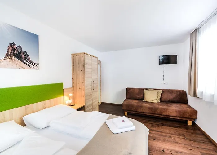 Apart Jasmin Apartment